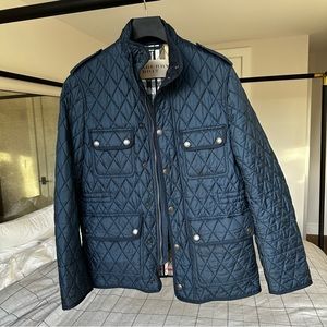 Classic quilted Burberry men’s jacket blue medium